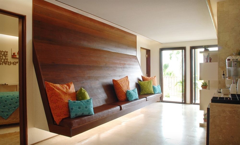 Hillside Boutique Hotel Castroville ภายนอก รูปภาพ
