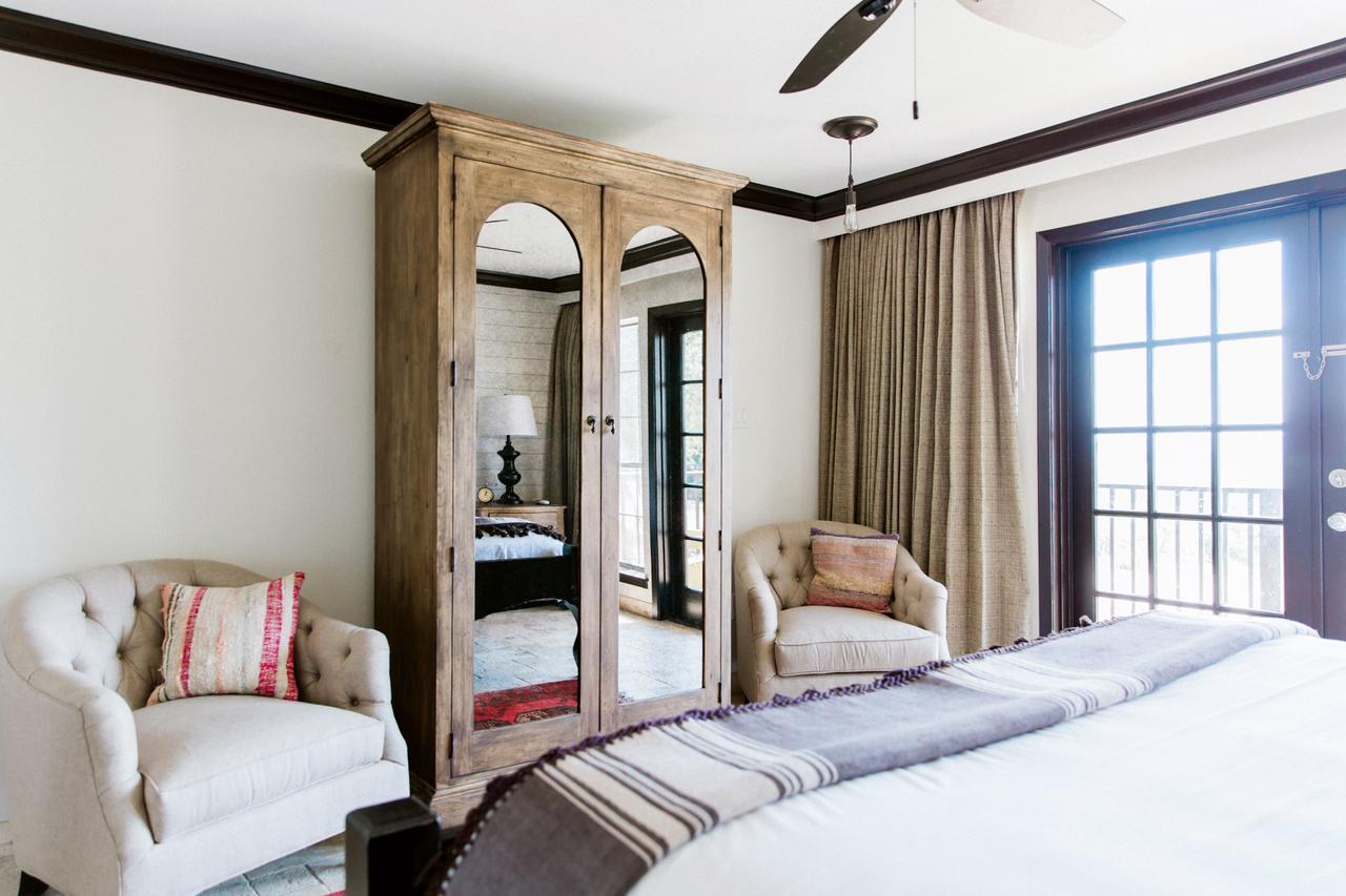 Hillside Boutique Hotel Castroville ภายนอก รูปภาพ