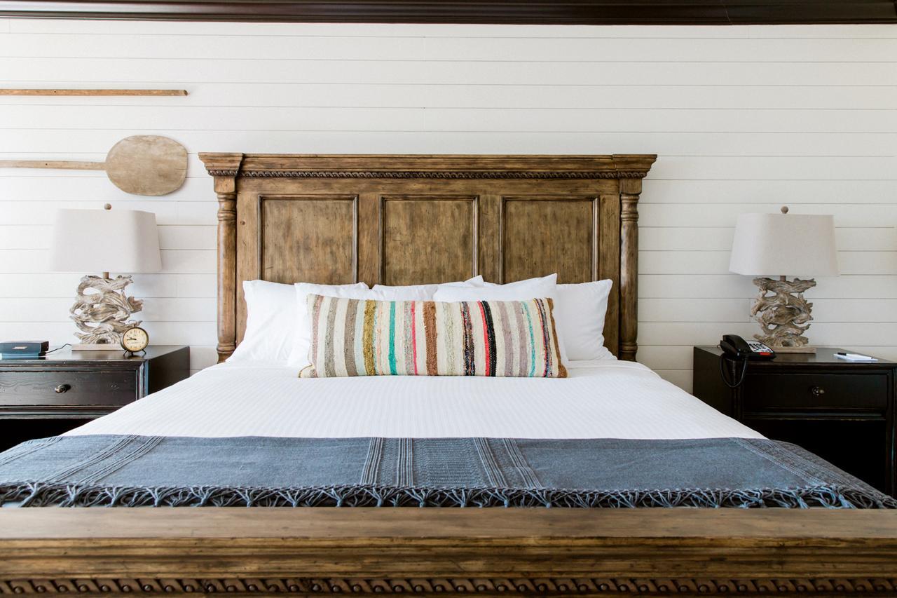 Hillside Boutique Hotel Castroville ภายนอก รูปภาพ